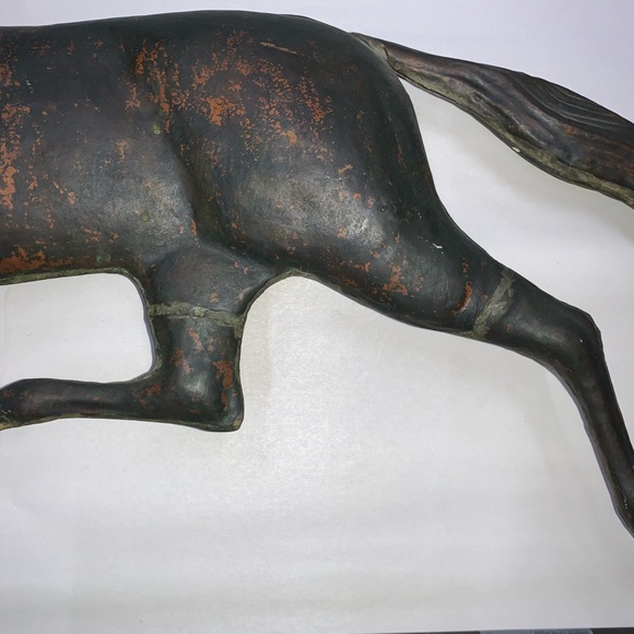 ANTIQUE Ethan Allen running horse HAND HAMMERED COPPER weathervane w/stand - Picture 9 of 16
